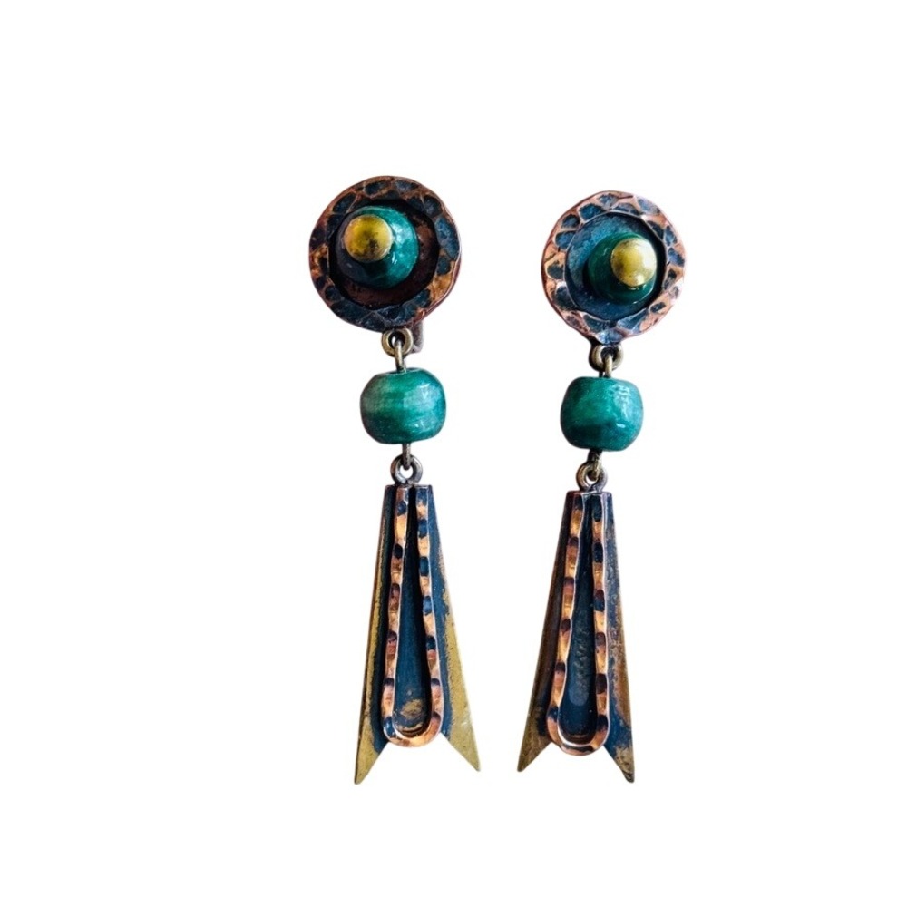 Rebajes Dangle ScrewBack Earrings Brass Copper 30s Green Aventurine Hammered